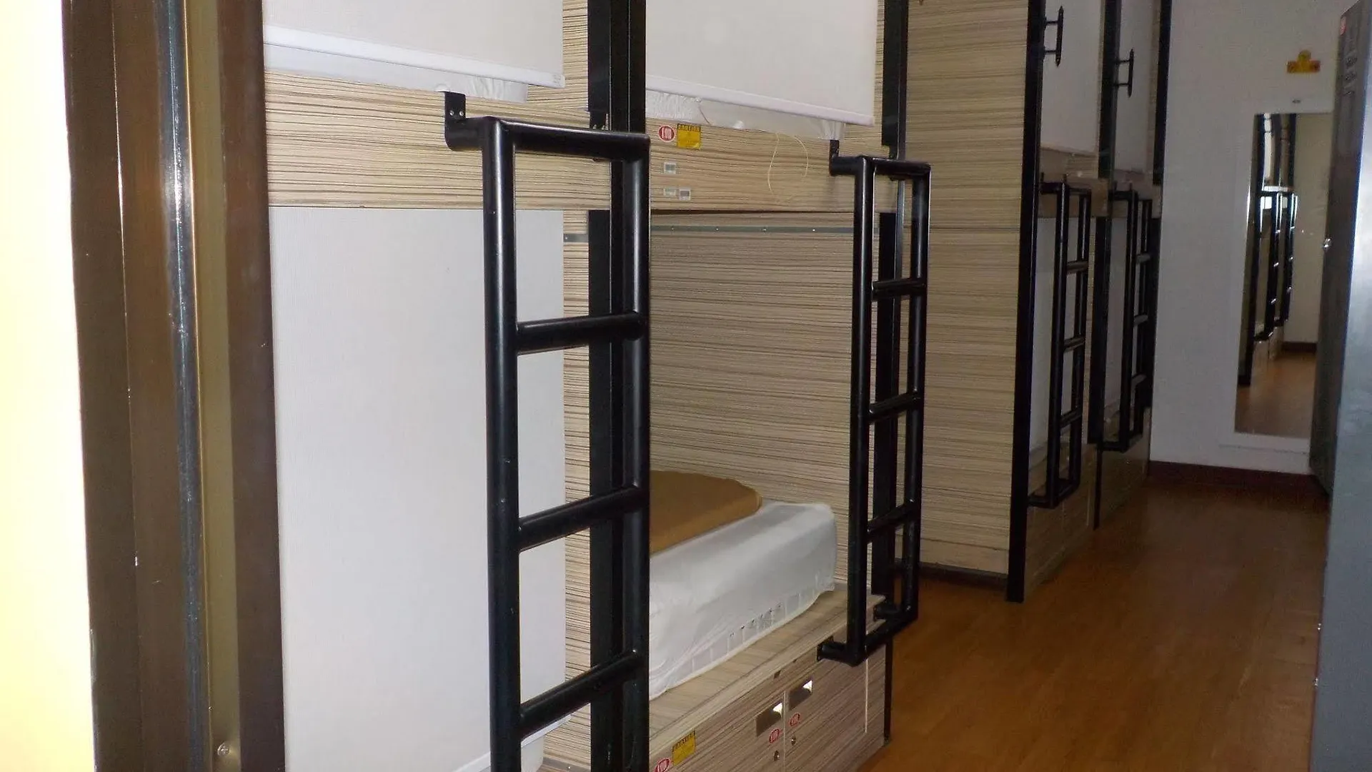 Cx Hostel Kuta Raya