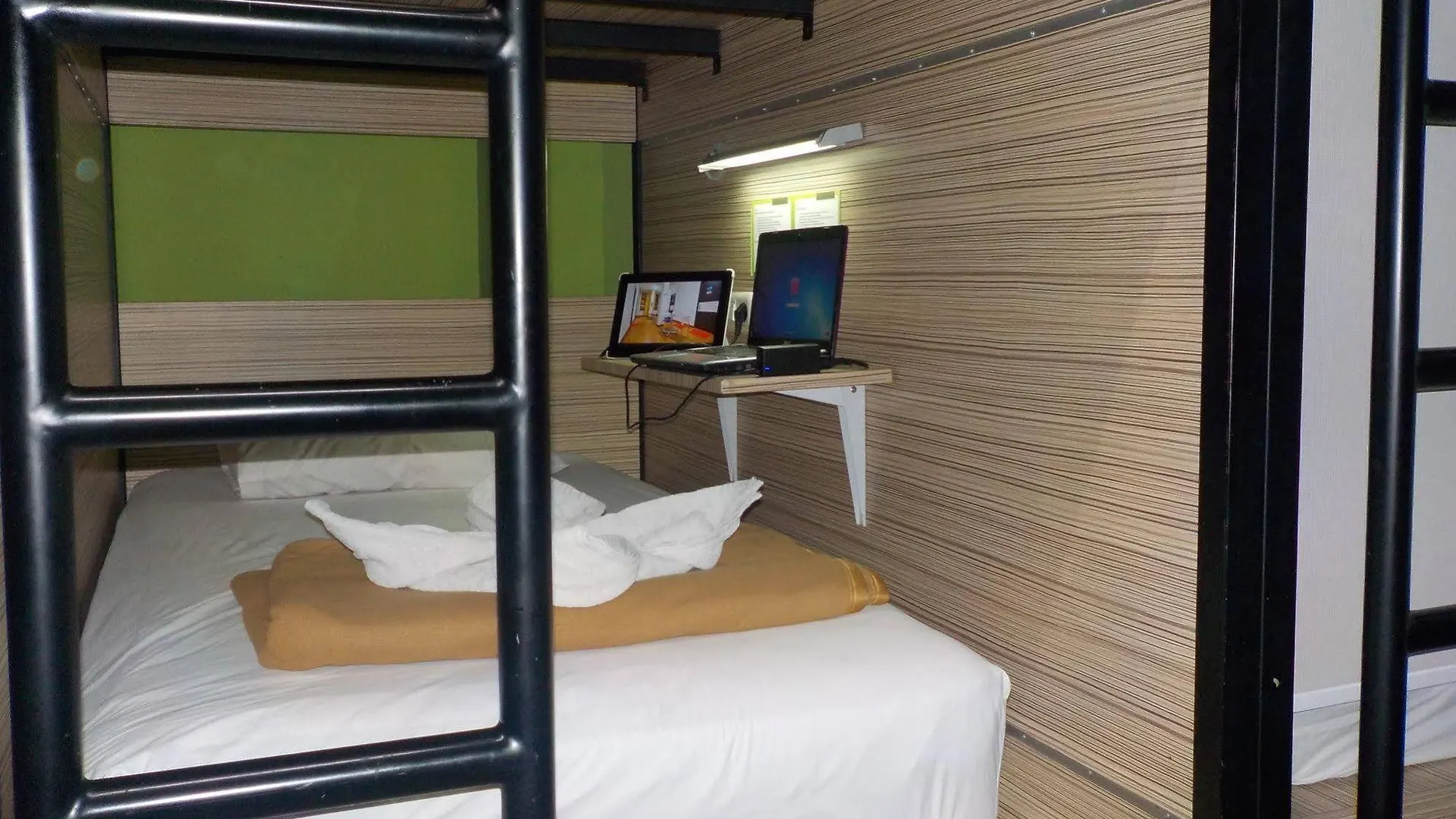 Cx Hostel Kuta Raya  Kuta (Bali)